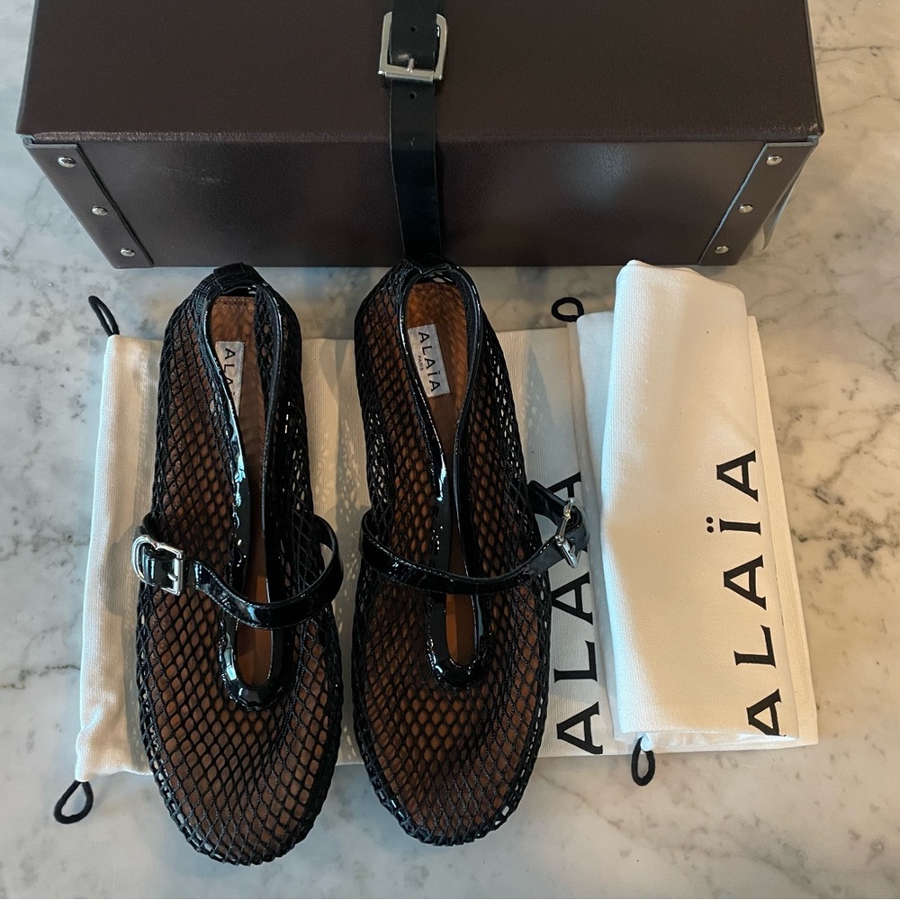 Alaia black fishnet ballet flats 41 NWT NEW $990